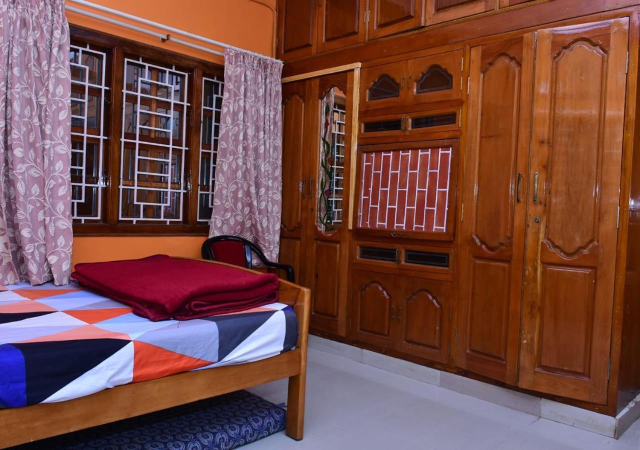 Kaveri Homestay Madikeri Bagian luar foto