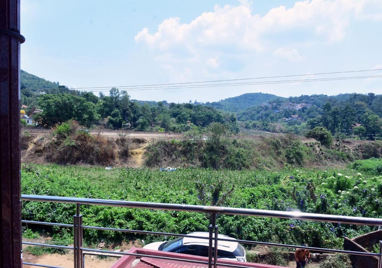 Kaveri Homestay Madikeri Ruang foto